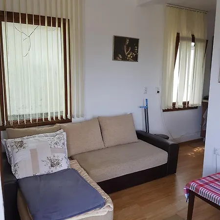 Campsite Bungalow Megi *